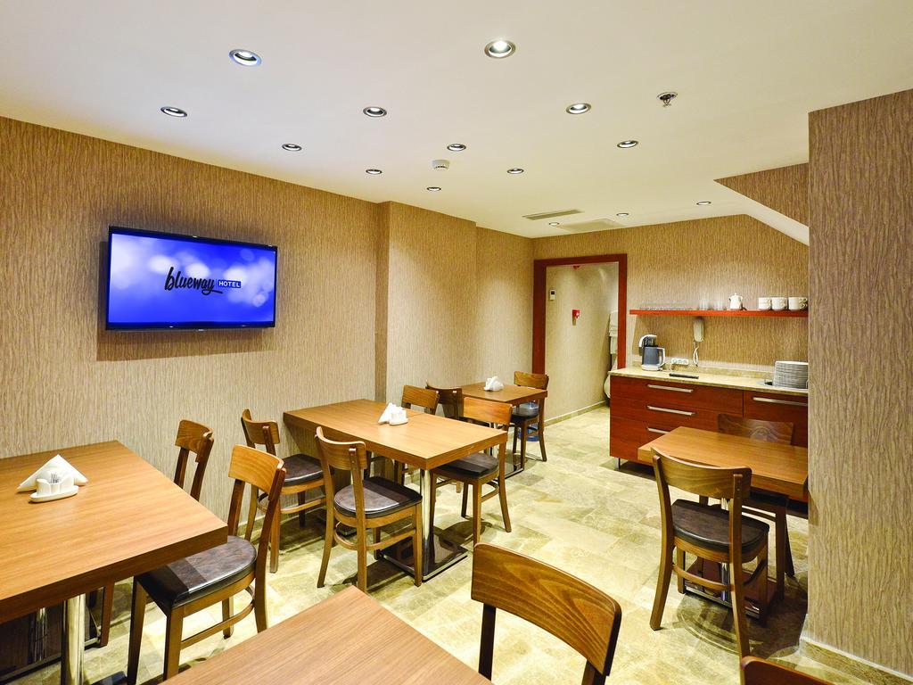 Blueway Hotel City Истанбул Екстериор снимка