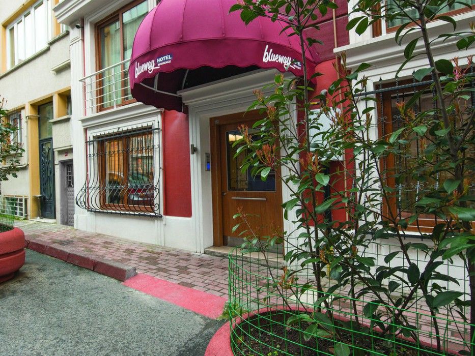 Blueway Hotel City Истанбул Екстериор снимка