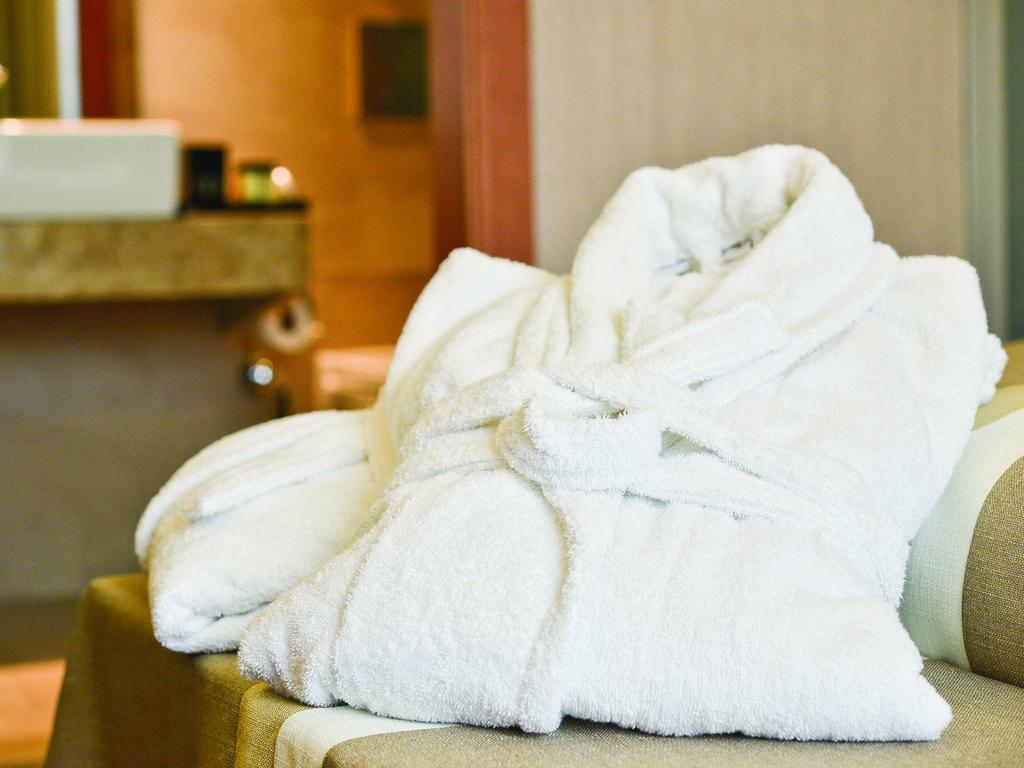 Blueway Hotel City Истанбул Екстериор снимка